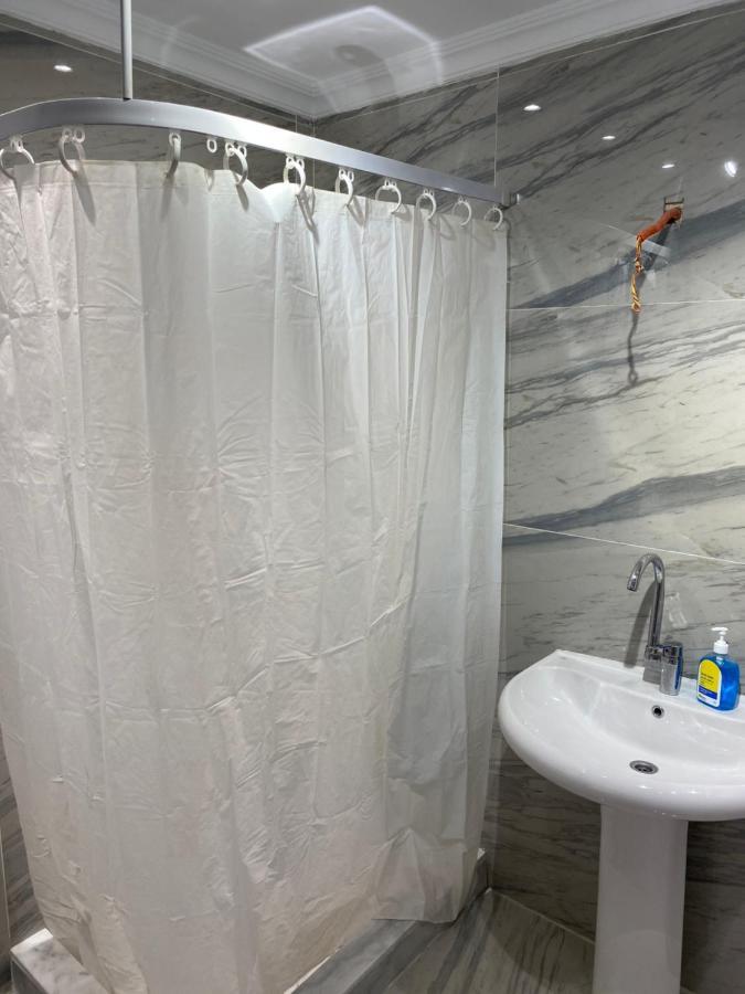 Apartment شقة للإيجار بمدينة نصر ارض الجولف Cairo